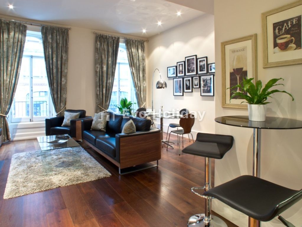 Luxury Mayfair Apt -Luxury- 2 BR2 BA