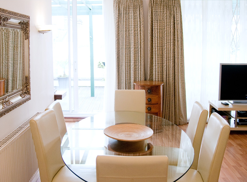 3 bedroom flat in Mayfair