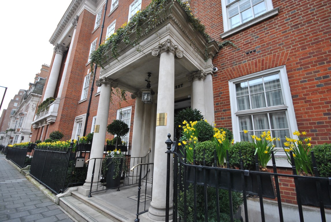 2 bed flat to rent, 47 Park Street