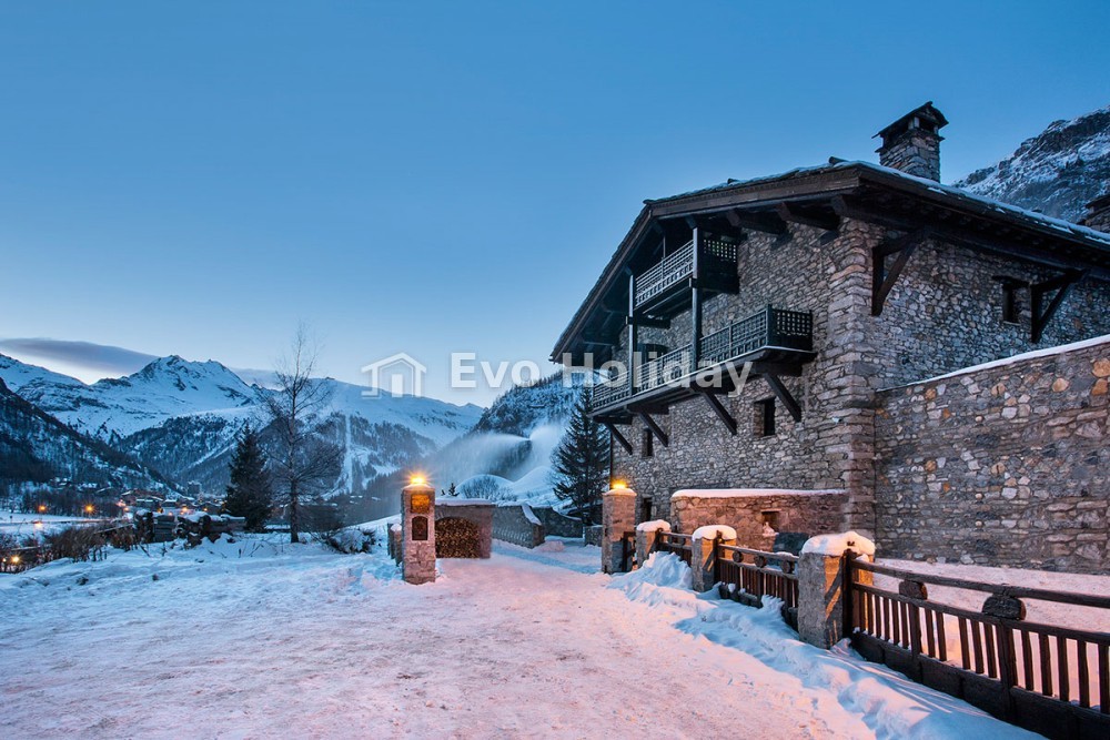 Luxury Chalet La Daile in Himalaya