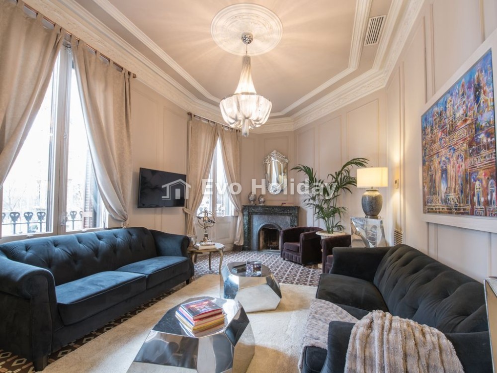 Luxury apartment Eixample
