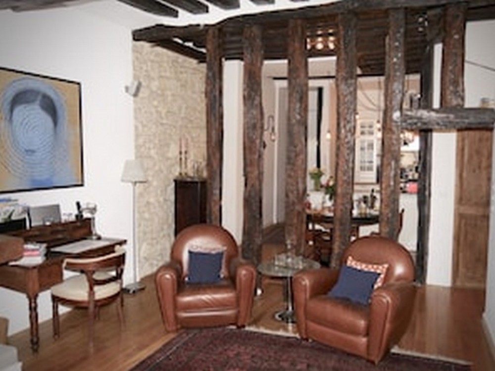Charming flat in the Marais District
