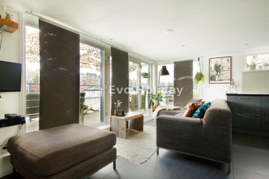 Houseboat Weesperzijde 1091 Ej