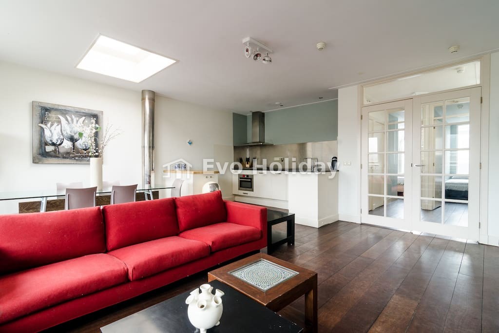 Luxury Apartment with terace near the Leidse square and Jordaan