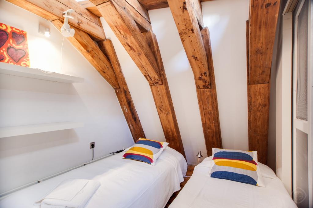 Dockyard apartment