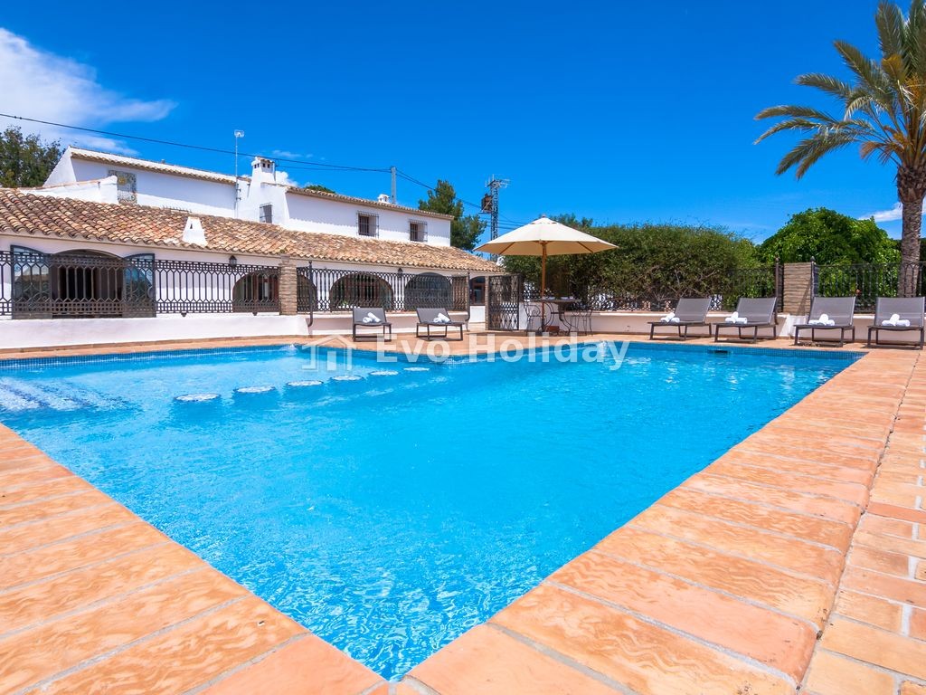 Luxury Villa Carlos