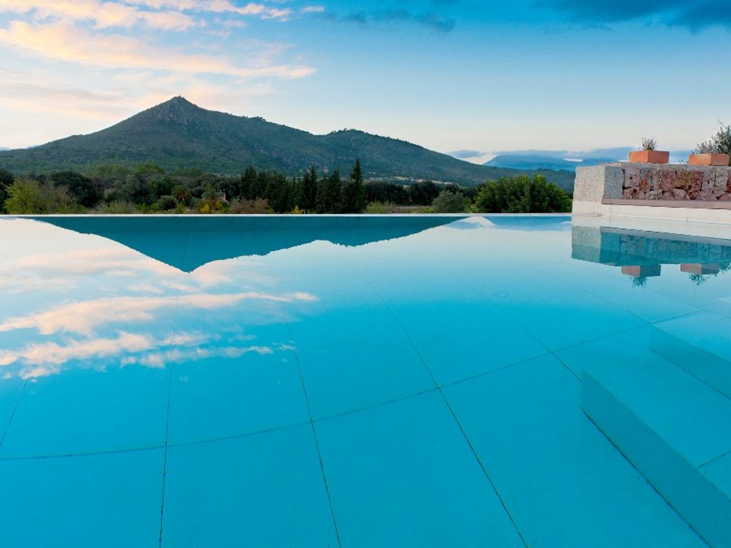 Villa Laila