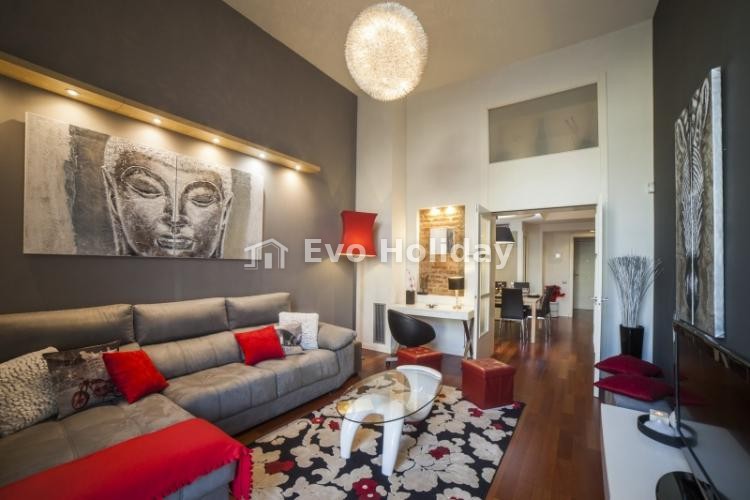 Exclusive duplex Plaza Catalunya