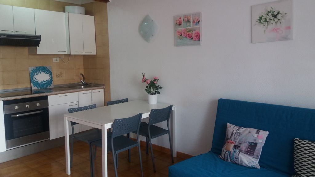 Apartment near the beach