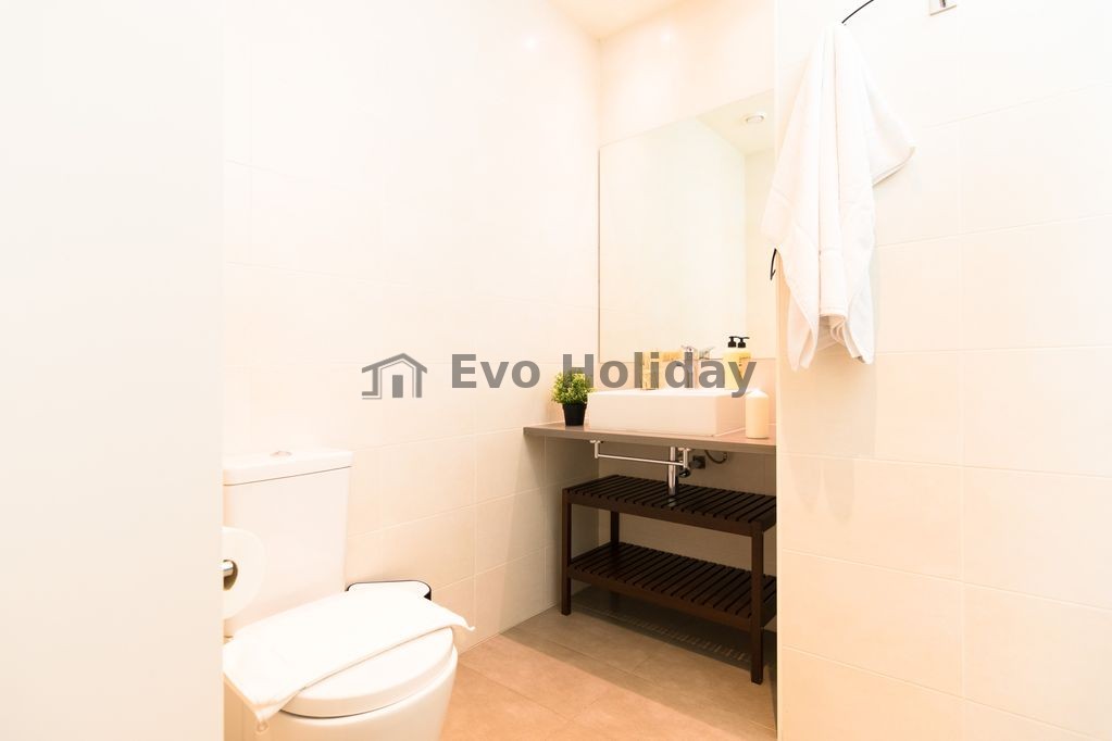 Correos Apartment - City view and equipped