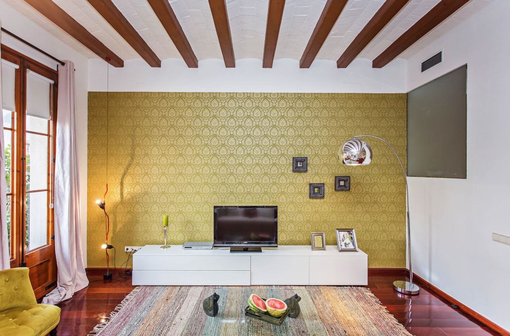 Charming two bedroom apartment
