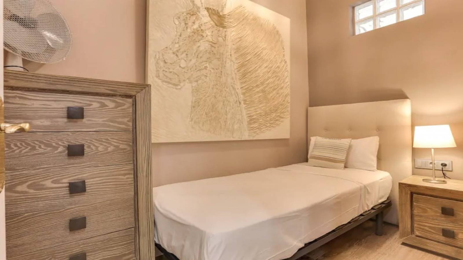 3-bedroom apartment for rent in L'Esquerra de l'Eixample